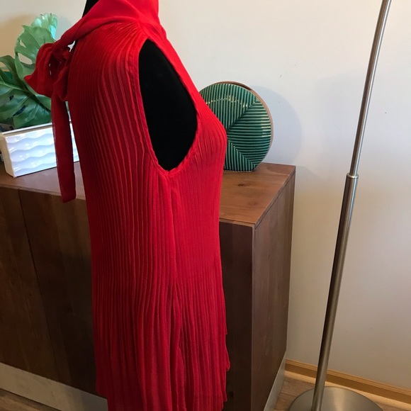 Zara Red Pleated Top with Tie Closure - Picture 11 of 15